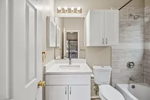 2706 Salado St, Austin, TX 78705 - Photo 30