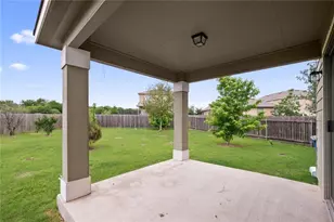 9104 Edmundsbury Dr, Austin, TX 78747 - Photo 32