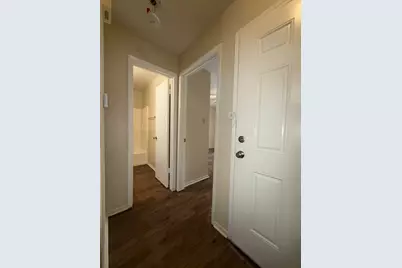 12812 Tomanet Trail #B, Austin, TX 78727 - Photo 32