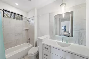 321 Sweet Grass Ln, Lakeway, TX 78738 - Photo 28