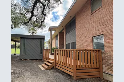 3304 Red River Street #208, Austin, TX 78705 - Photo 2