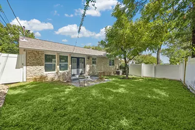 2005 Meadowridge Drive #B, Austin, TX 78704 - Photo 20