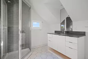 2105 Enfield Rd, Austin, TX 78703 - Photo 24