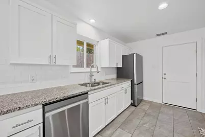 2717 Charlesworth Drive, Austin, TX 78745 - Photo 8