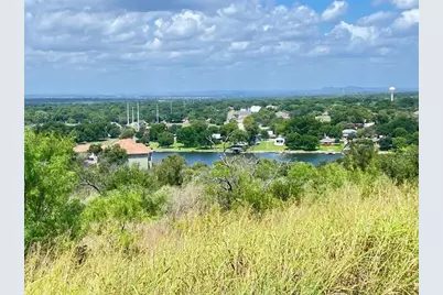 902 Esperanza Drive, Marble Falls, TX 78654 - Photo 6