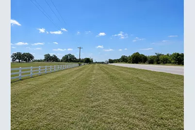 1583 S US Highway 77 Highway, Giddings, TX 78942 - Photo 6