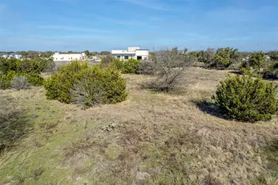 130 Woodlake Drive, Georgetown, TX 78633 - Photo 10