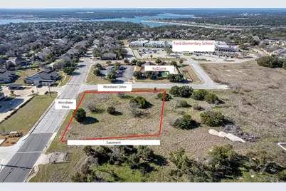 130 Woodlake Drive, Georgetown, TX 78633 - Photo 4