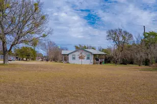 111 Hillview Ln, Burnet, TX 78611 - Photo 28