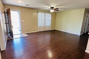 111 Hillview Ln, Burnet, TX 78611 - Photo 6