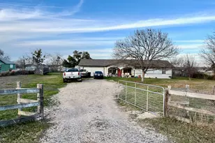 11604 Moore Rd, Austin, TX 78719 - Photo 4