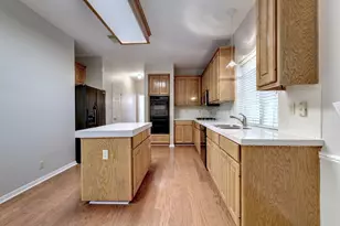 7600 Orrick Dr, Austin, TX 78749 - Photo 14