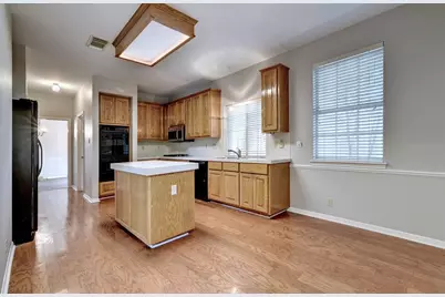 7600 Orrick Drive, Austin, TX 78749 - Photo 12