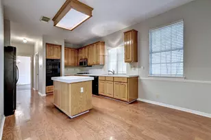 7600 Orrick Dr, Austin, TX 78749 - Photo 12