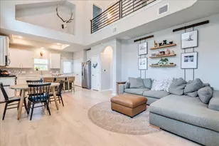 11100 El Capitan Dr, Austin, TX 78747 - Photo 2