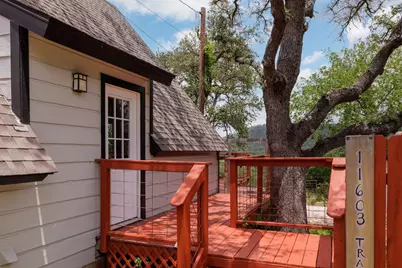 11603 Travis Street, Jonestown, TX 78645 - Photo 6