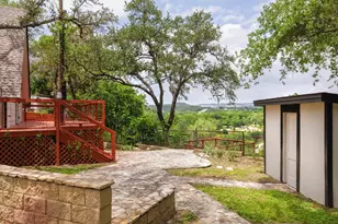 11603 Travis St, Jonestown, TX 78645 - Photo 32