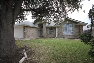 2507 Northlawn Dr, Taylor, TX 76574 - Photo 1
