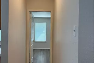 127 Salado Dr, Kyle, TX 78640 - Photo 12