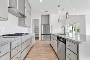 278 Eclipse Dr, Austin, TX 78737 - Photo 6