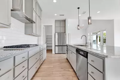 278 Eclipse Drive, Austin, TX 78737 - Photo 6