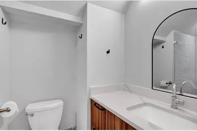 1914 E 8th Street, Austin, TX 78702 - Photo 32