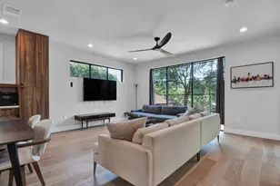 1914 E 8th St, Austin, TX 78702 - Photo 8