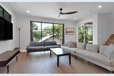 1914 E 8th Street, Austin, TX 78702 - Photo 10