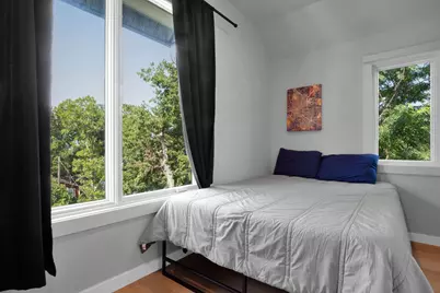 1914 E 8th Street, Austin, TX 78702 - Photo 24