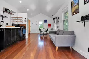 1914 E 8th St, Austin, TX 78702 - Photo 40
