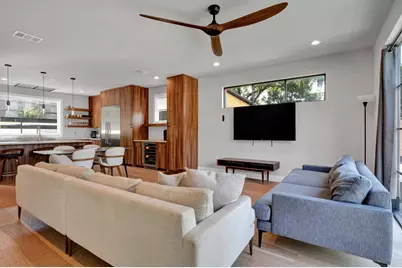 1914 E 8th Street, Austin, TX 78702 - Photo 12