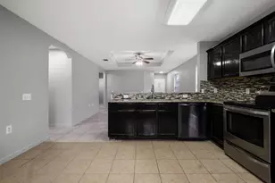 5813 Angel Dr, Del Valle, TX 78617 - Photo 8