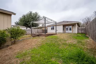 5813 Angel Dr, Del Valle, TX 78617 - Photo 20