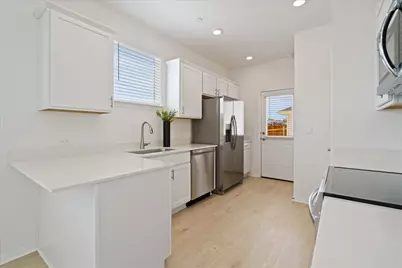 2524 Caleb Asher Loop, Round Rock, TX 78665 - Photo 34