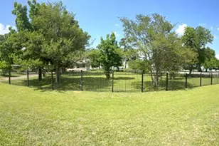 3202 N Travis, Cameron, TX 76520 - Photo 32