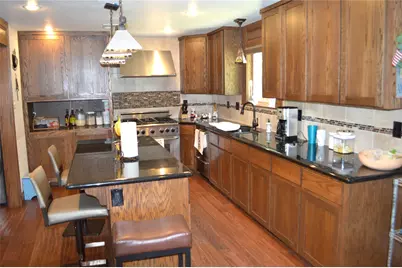 3202 N Travis, Cameron, TX 76520 - Photo 12