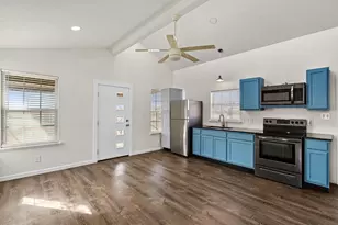 13415 Crane Rd, Buda, TX 78610 - Photo 8