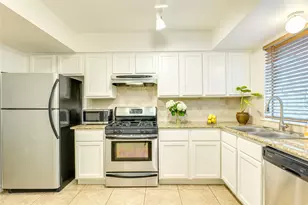 2500 Enfield Rd, Austin, TX 78703 - Photo 14