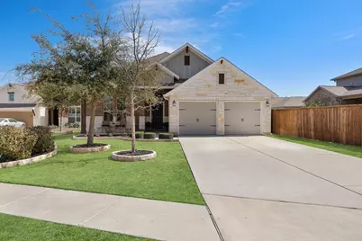 112 Fattoria Cove, Liberty Hill, TX 78642 - Photo 2