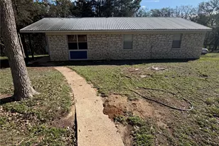 214 The Forest Rd, Dale, TX 78616 - Photo 4