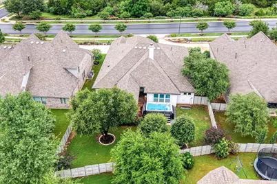 1009 Legacy Crossing, Georgetown, TX 78628 - Photo 2