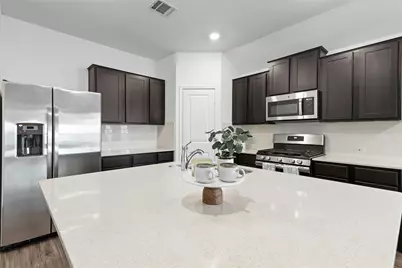 11813 Roscommon Trail, Austin, TX 78754 - Photo 10
