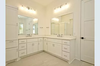 7500 Saint Cecelia Street, Austin, TX 78757 - Photo 10