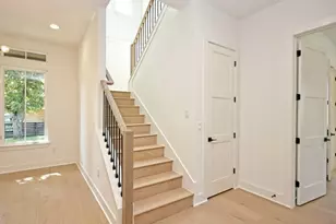 7500 St Cecelia St, Austin, TX 78757 - Photo 20