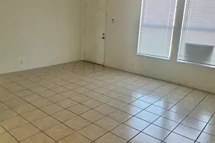 204 Aster St, Kingsland, TX 78639 - Photo 6