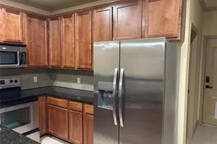 2101 Town Centre Dr, Round Rock, TX 78664 - Photo 6