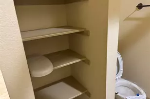 2101 Town Centre Dr, Round Rock, TX 78664 - Photo 18