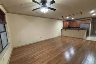 2101 Town Centre Dr, Round Rock, TX 78664 - Photo 2