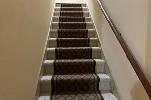 2101 Town Centre Dr, Round Rock, TX 78664 - Photo 12