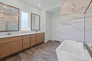129 Las Posas Dr, Liberty Hill, TX 78642 - Photo 14